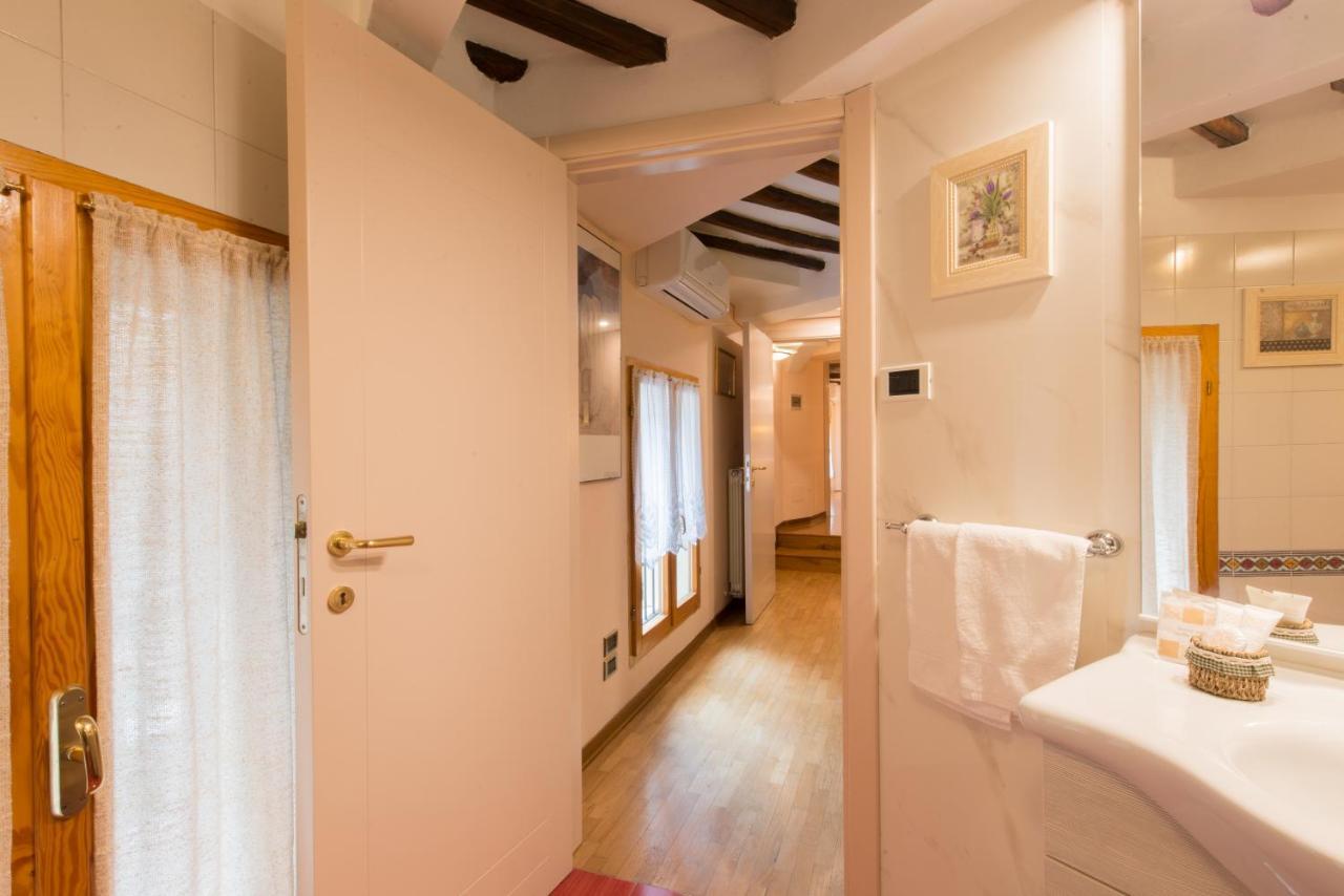 Ladyhouse Appartamento Tipico Con 4 Posti Letto Siena Exterior foto